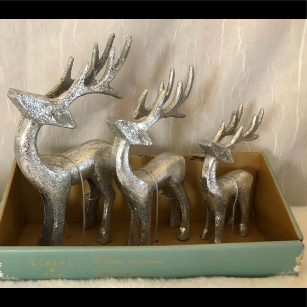 Tinsel & Fir Christmas Silver Reindeer Set